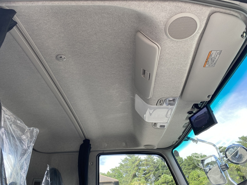 三菱 ファイター 2KG-FK62F(2WD)の写真13