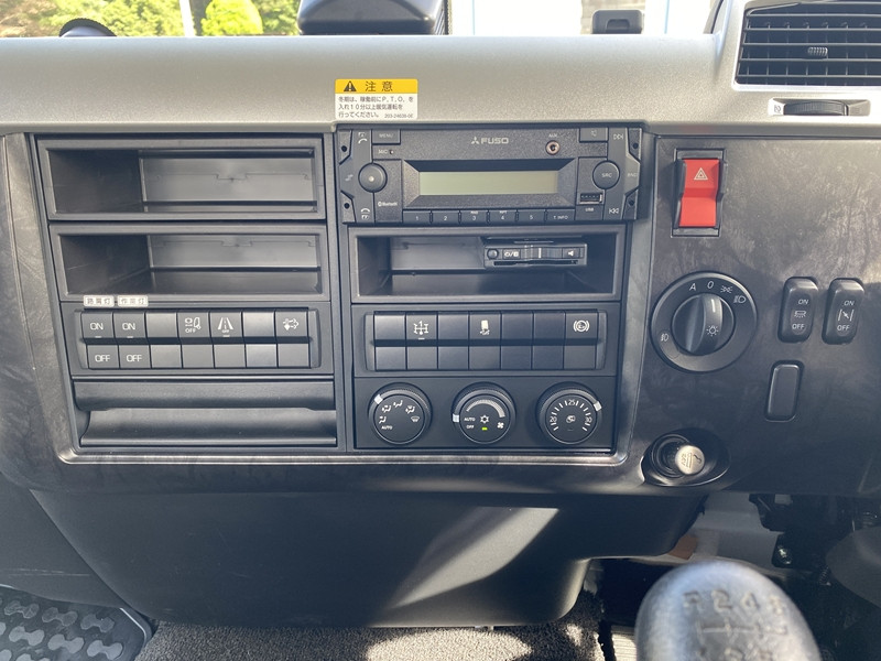 三菱 ファイター 2KG-FK62F(2WD)の写真17