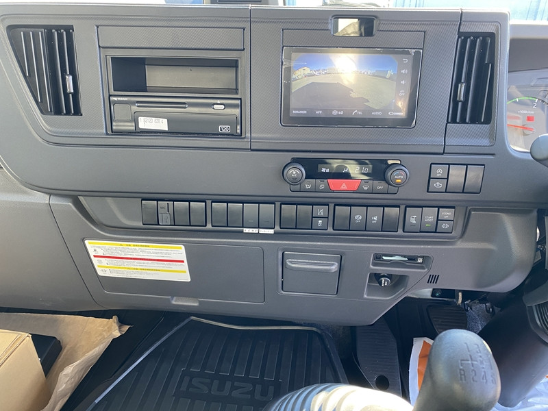 いすゞ フォワード 2RG-FTR90V4(2WD)の写真17