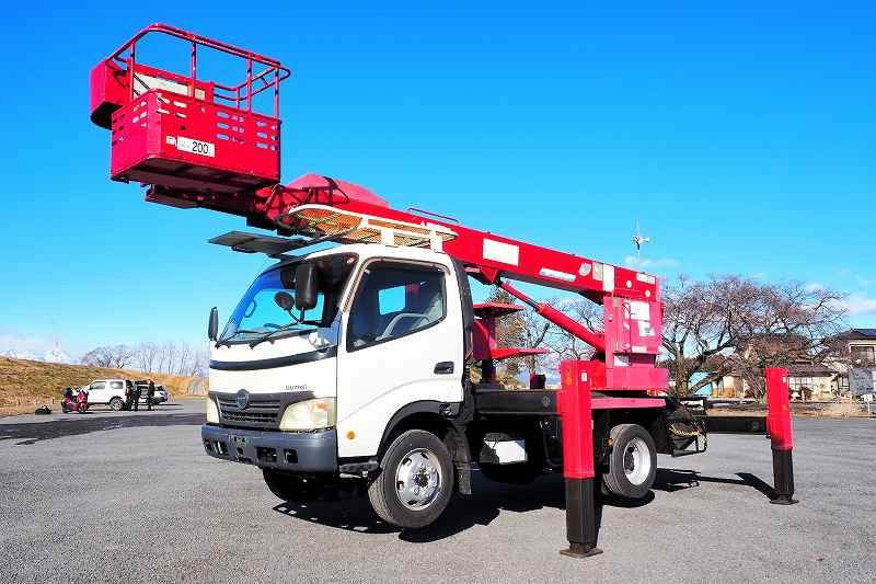 日野 デュトロ BDG-XZU404M(2WD)