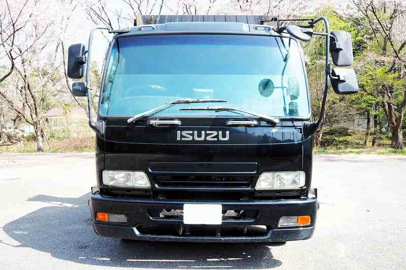 いすゞ フォワード ADG-FRR90D3(2WD)の写真8