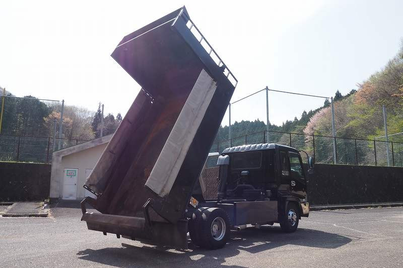 いすゞ フォワード ADG-FRR90D3(2WD)の写真12