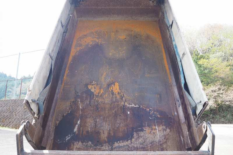 いすゞ フォワード ADG-FRR90D3(2WD)の写真28