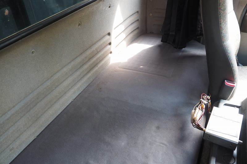 いすゞ フォワード ADG-FRR90D3(2WD)の写真45