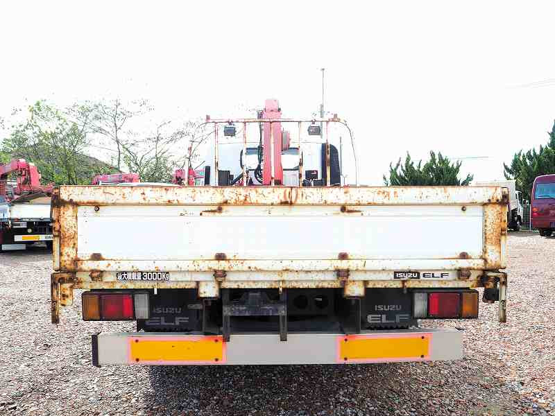 いすゞ エルフ BDG-NPS85AR(4WD)の写真4