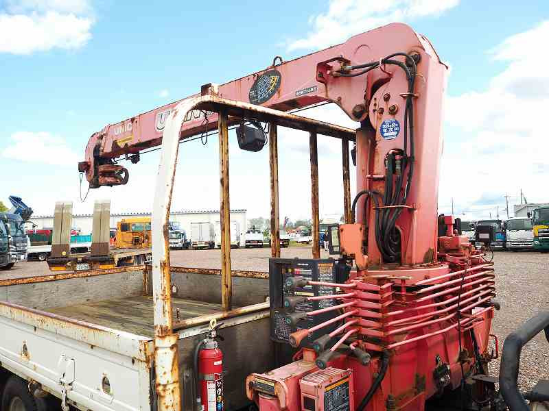 いすゞ エルフ BDG-NPS85AR(4WD)の写真23