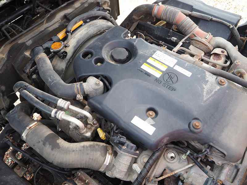 いすゞ エルフ BDG-NPS85AR(4WD)の写真39