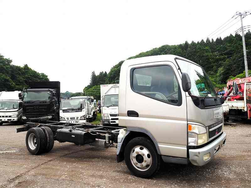 三菱 キャンター KK-FE82EE(2WD)の写真7
