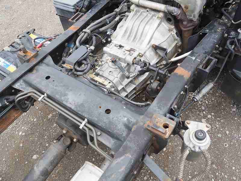 三菱 キャンター KK-FE82EE(2WD)の写真15