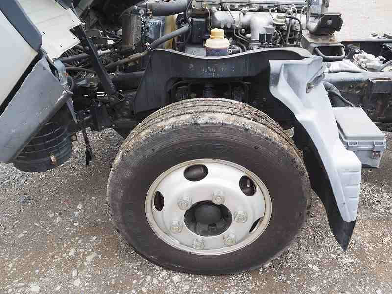 三菱 キャンター KK-FE82EE(2WD)の写真33