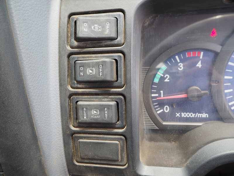 三菱 キャンター KK-FE82EE(2WD)の写真44