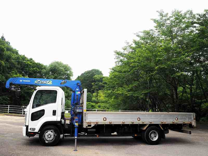 いすゞ フォワード TKG-FRR90S1(2WD)の写真2