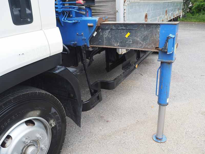 いすゞ フォワード TKG-FRR90S1(2WD)の写真14