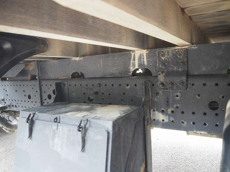 いすゞ フォワード TKG-FRR90S1(2WD)の写真35