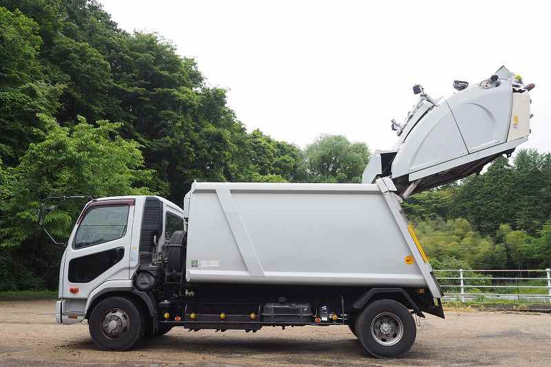 三菱 ファイター TKG-FK71F(2WD)の写真10