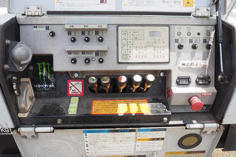 いすゞ エルフ SKG-NKR85YN(2WD)の写真17