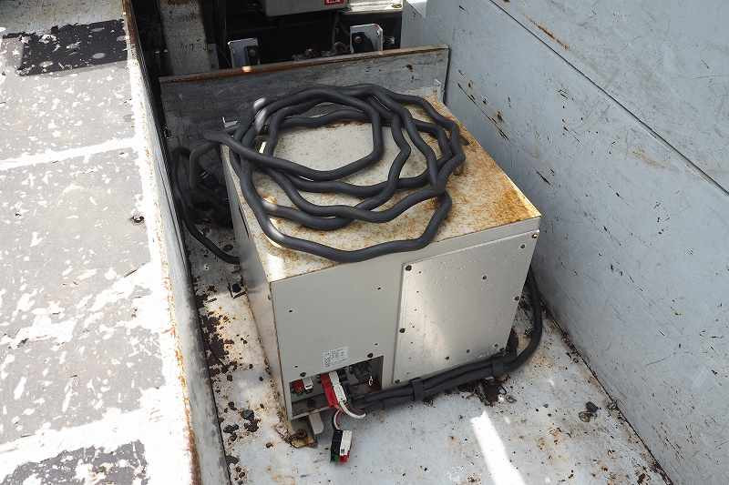 いすゞ エルフ SKG-NKR85YN(2WD)の写真22