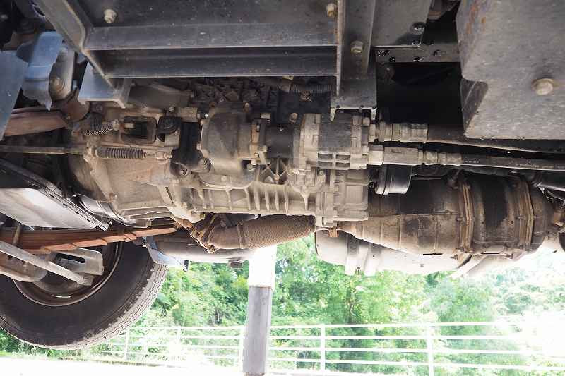 いすゞ エルフ SKG-NKR85YN(2WD)の写真39