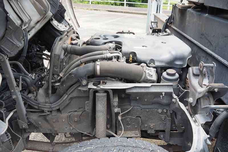 いすゞ エルフ SKG-NKR85YN(2WD)の写真45