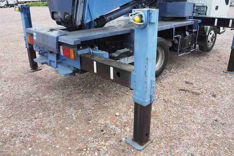 いすゞ エルフ TKG-NKR85AN(2WD)の写真10