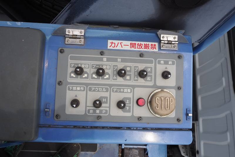 いすゞ エルフ TKG-NKR85AN(2WD)の写真23