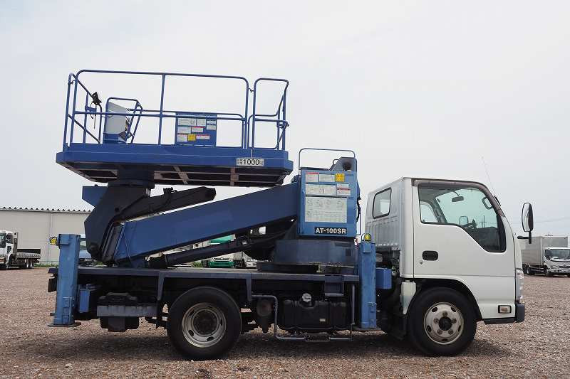 いすゞ エルフ TKG-NKR85AN(2WD)の写真35