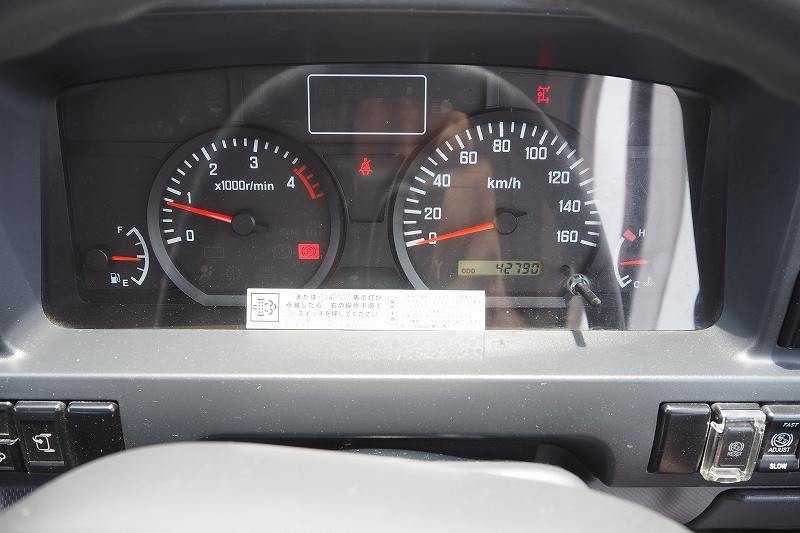 いすゞ エルフ TKG-NKR85AN(2WD)の写真49