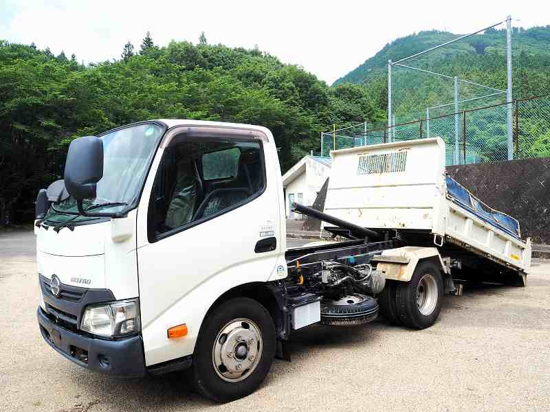 日野 デュトロ TKG-XZU620T(2WD)