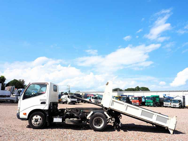 日野 デュトロ TKG-XZU620T(2WD)の写真2