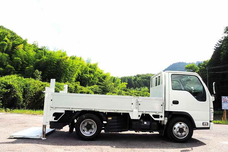 いすゞ エルフ TPG-NKS85AN(4WD)の写真6