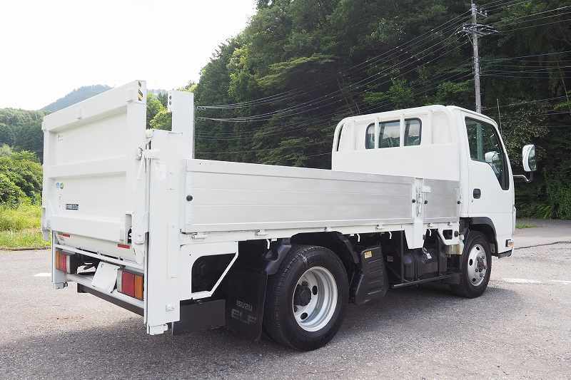 いすゞ エルフ TPG-NKS85AN(4WD)の写真22