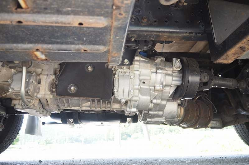 いすゞ エルフ TPG-NKS85AN(4WD)の写真39