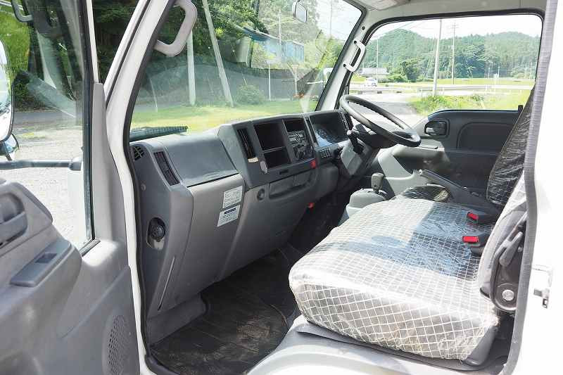 いすゞ エルフ TPG-NKS85AN(4WD)の写真46