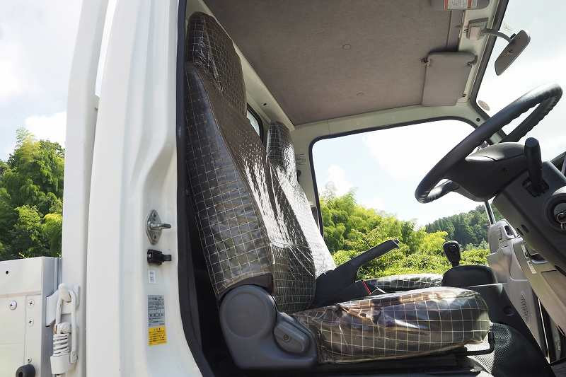 いすゞ エルフ TPG-NKS85AN(4WD)の写真48