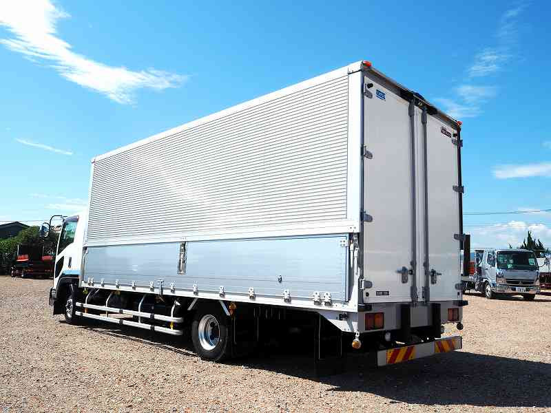 いすゞ フォワード TKG-FRR90T2(2WD)の写真3