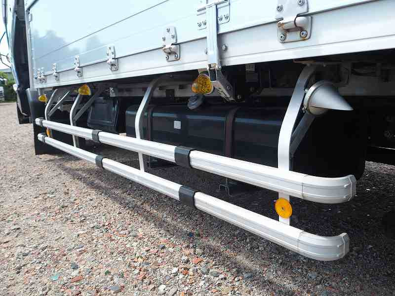 いすゞ フォワード TKG-FRR90T2(2WD)の写真32