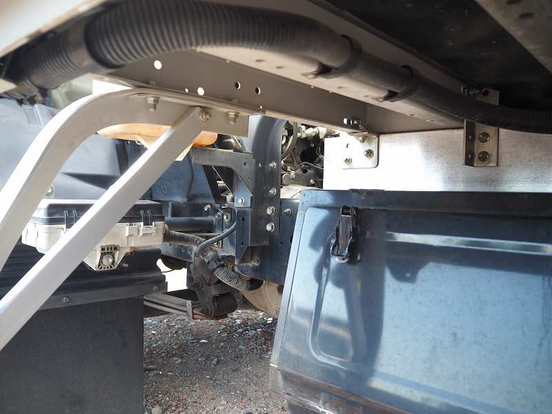 いすゞ フォワード TKG-FRR90T2(2WD)の写真35