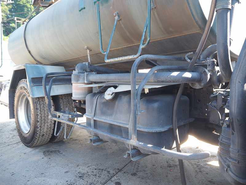 いすゞ エルフ TKG-NPR85YN(2WD)の写真12