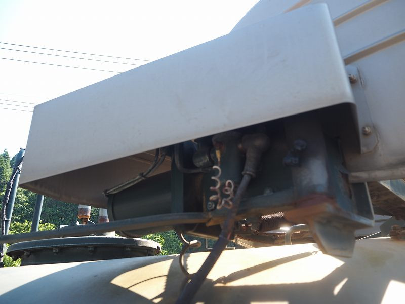 いすゞ エルフ TKG-NPR85YN(2WD)の写真17