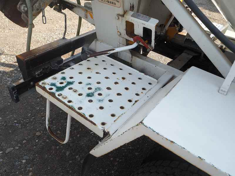 日野 デュトロ BDG-XZU304E(2WD)の写真17