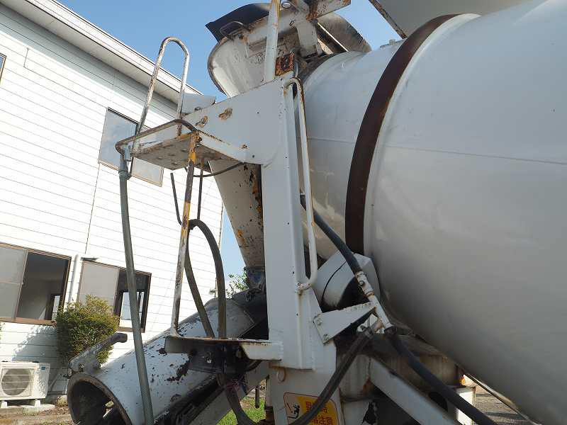 日野 デュトロ BDG-XZU304E(2WD)の写真18