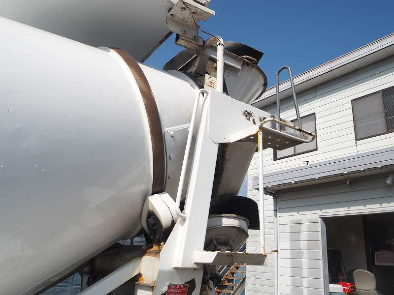 日野 デュトロ BDG-XZU304E(2WD)の写真31