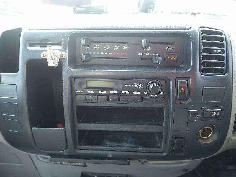 日野 デュトロ BDG-XZU304E(2WD)の写真48