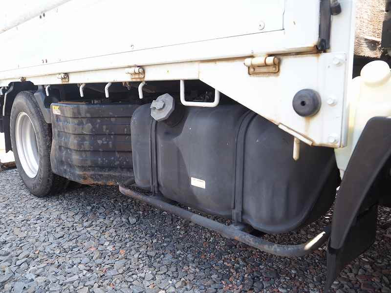 いすゞ エルフ BDG-NKS85AN(2WD)の写真11