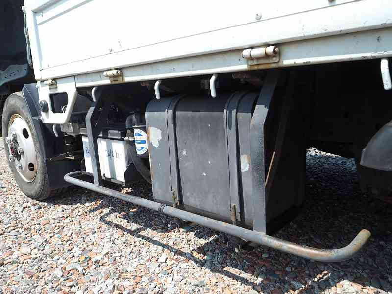 いすゞ エルフ BDG-NKS85AN(2WD)の写真34