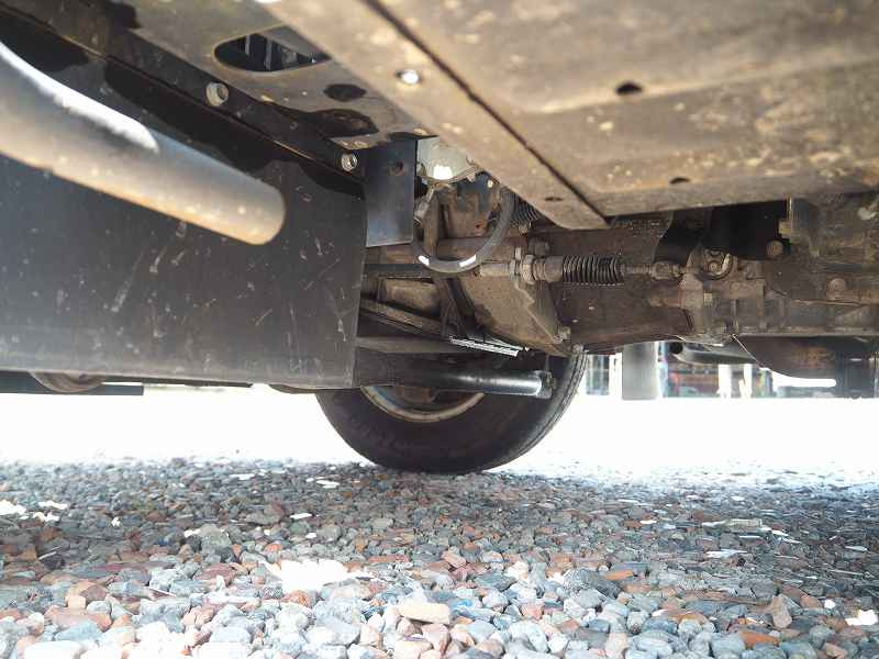 いすゞ エルフ BDG-NKS85AN(2WD)の写真35