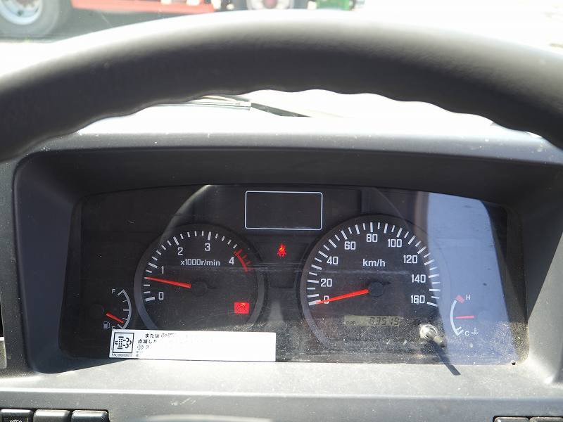 いすゞ エルフ BDG-NKS85AN(2WD)の写真50