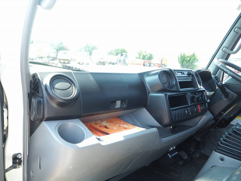 日野 デュトロ SKG-XZU640F(2WD)の写真44