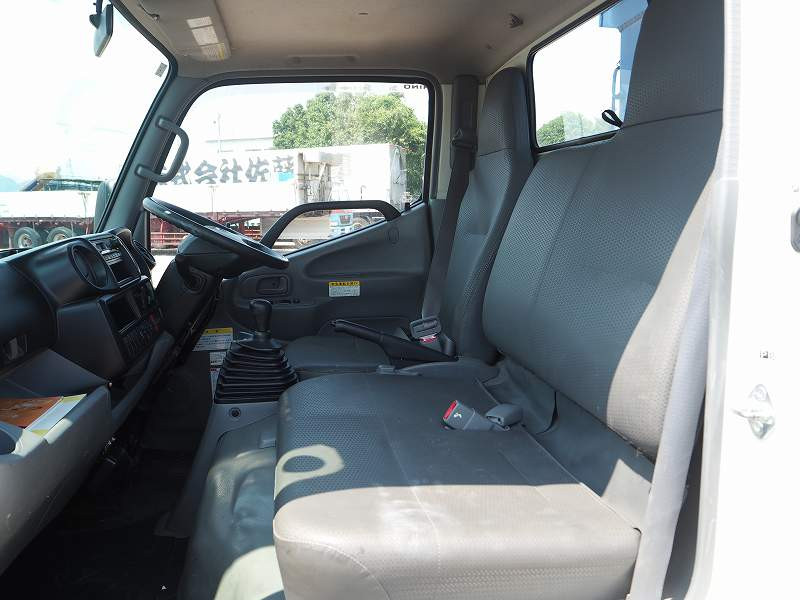 日野 デュトロ SKG-XZU640F(2WD)の写真45