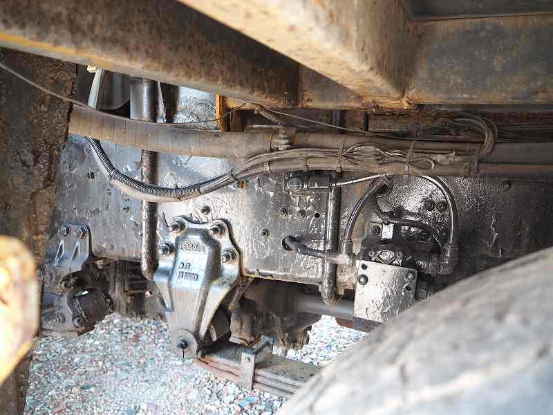 いすゞ ギガ LKG-CYH77A(8x4)の写真36